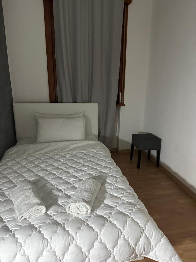 Leone D'Oro 2 - Milano Street Otel Mestre Dış mekan fotoğraf
