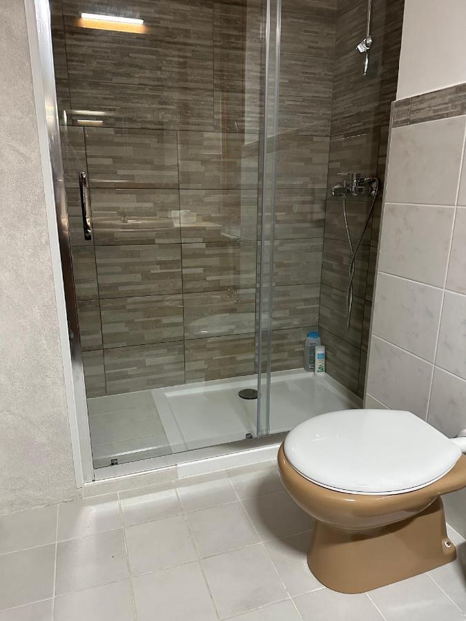 Leone D'Oro 2 - Milano Street Otel Mestre Dış mekan fotoğraf